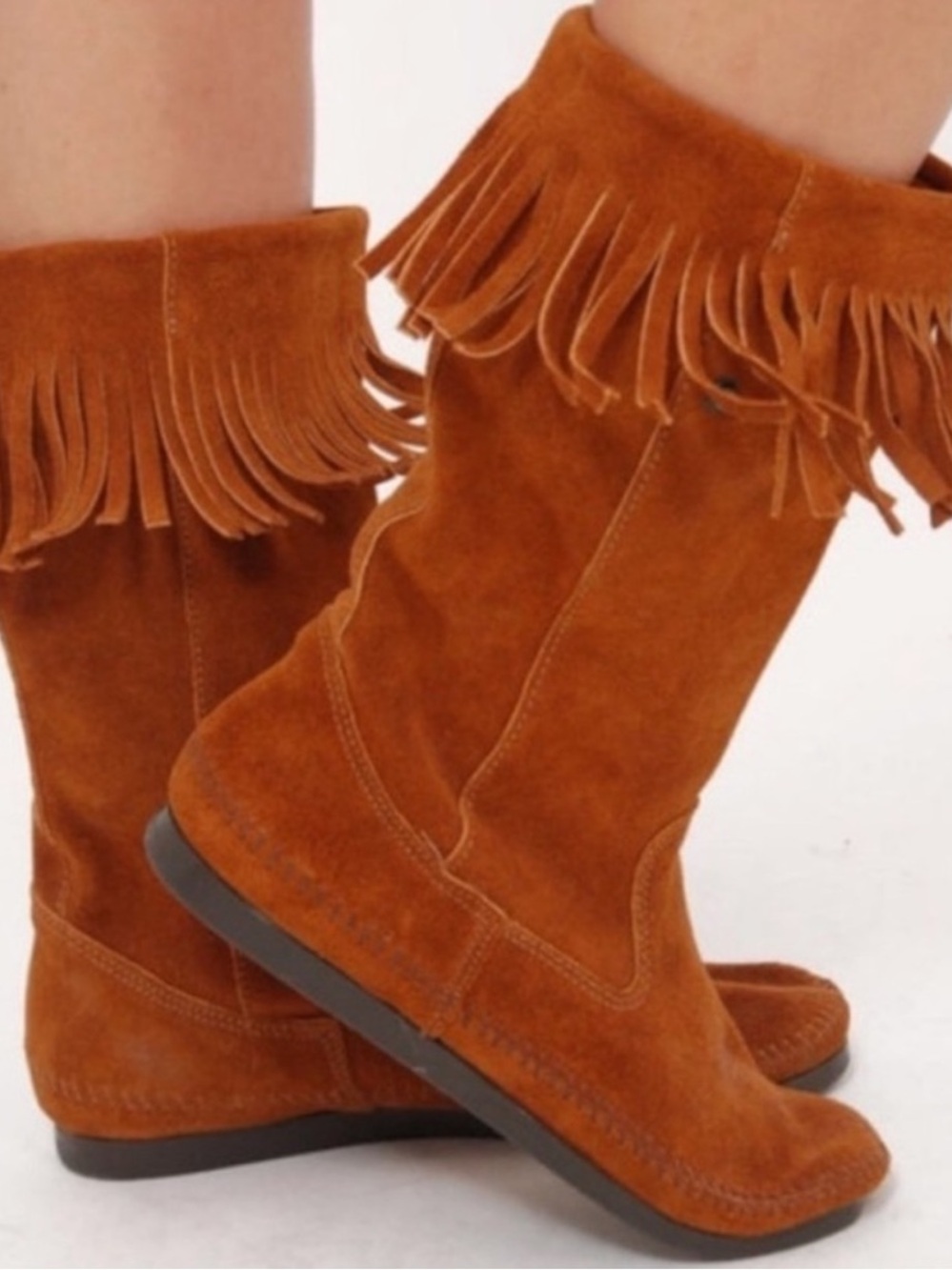 Minnetonka one layer fringe rare festival boots